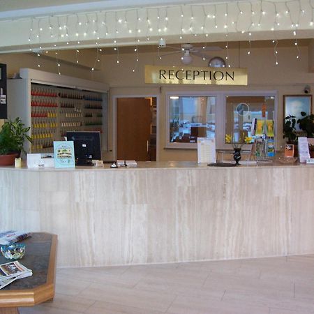 Hotel Reuterhof Reuterstadt Stavenhagen Экстерьер фото